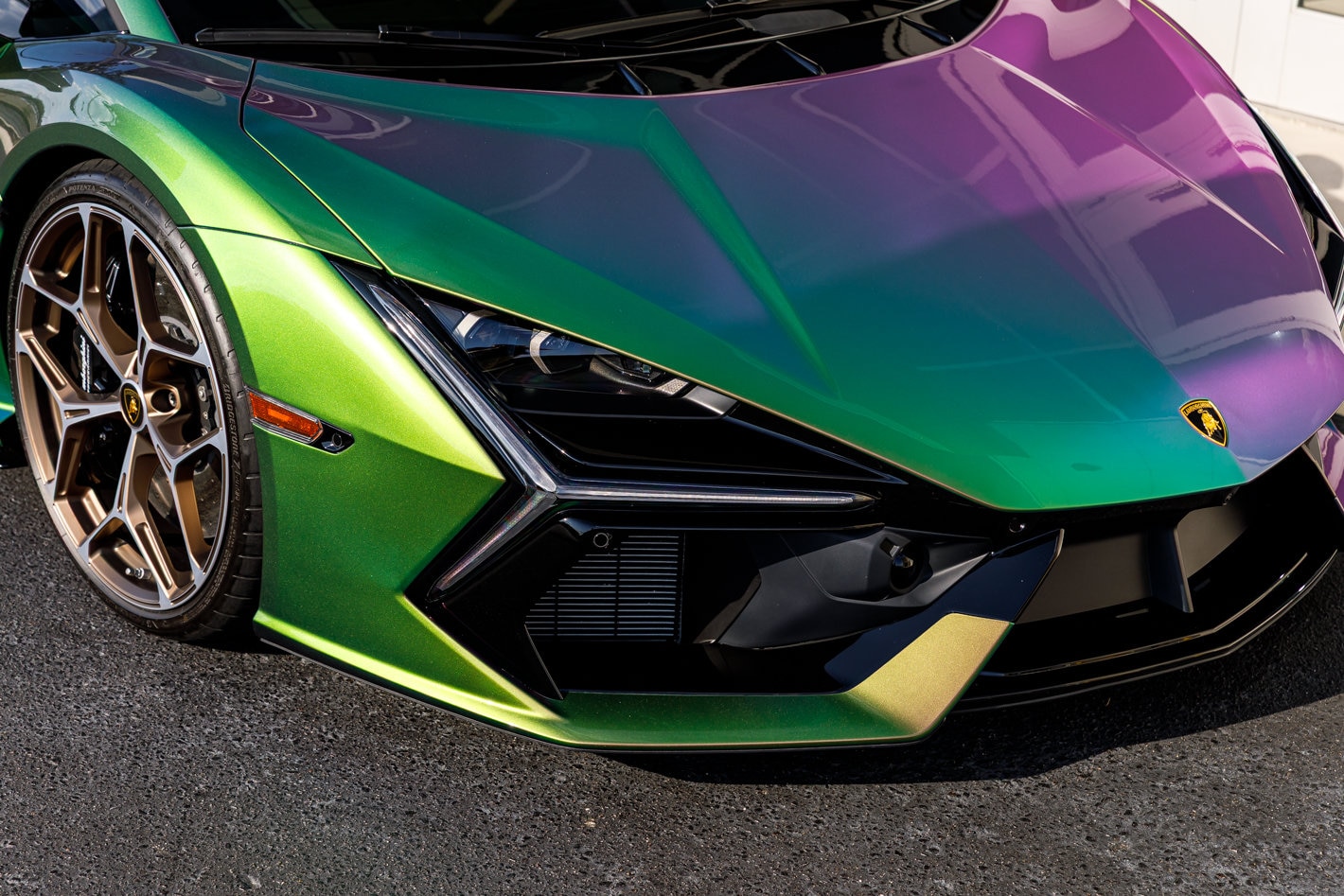 2024 Lamborghini Revuelto Base - Photo 40