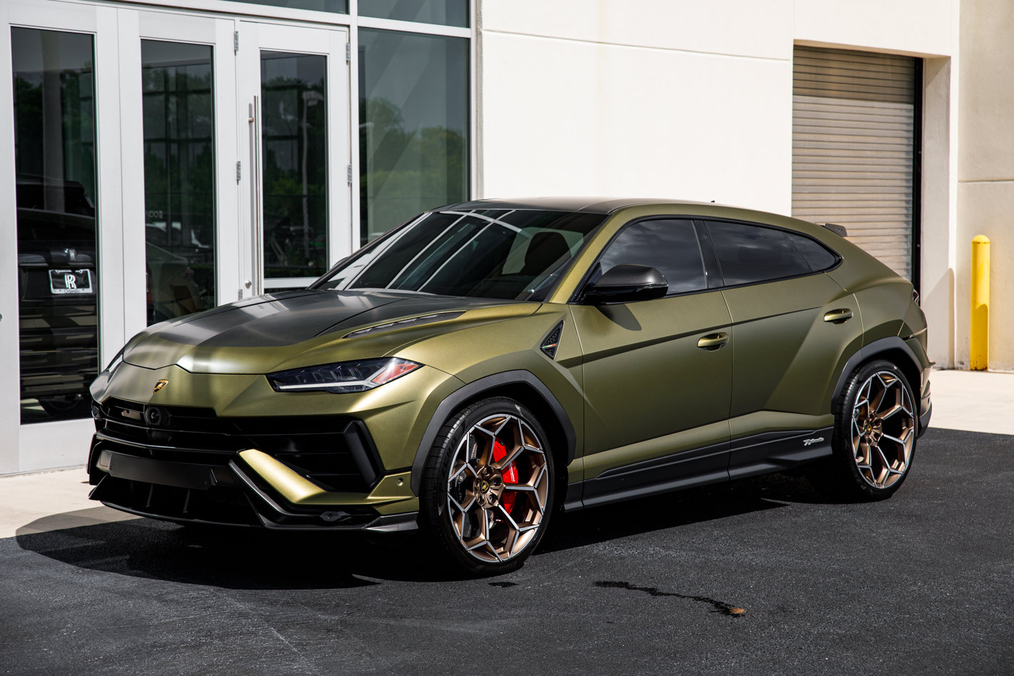 2024 Lamborghini Urus Performante - Photo 12