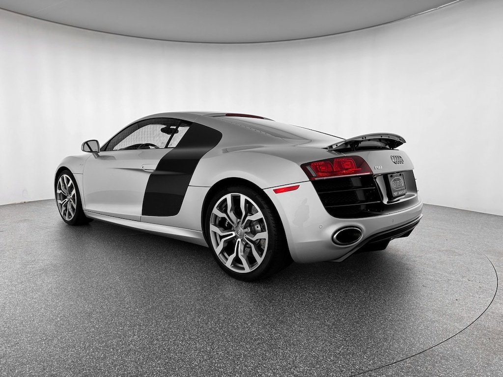 Used 2010 Audi R8 5.2 Coupe