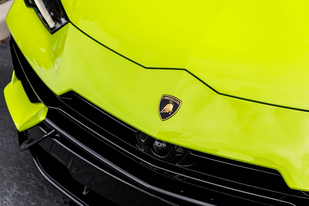 Certified 2023 Lamborghini Urus SUV