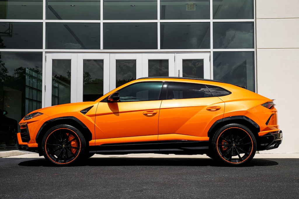 Certified 2021 Lamborghini Urus SUV