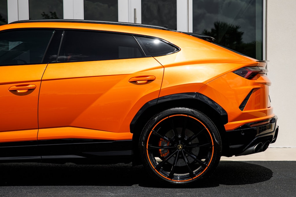 Certified 2021 Lamborghini Urus SUV