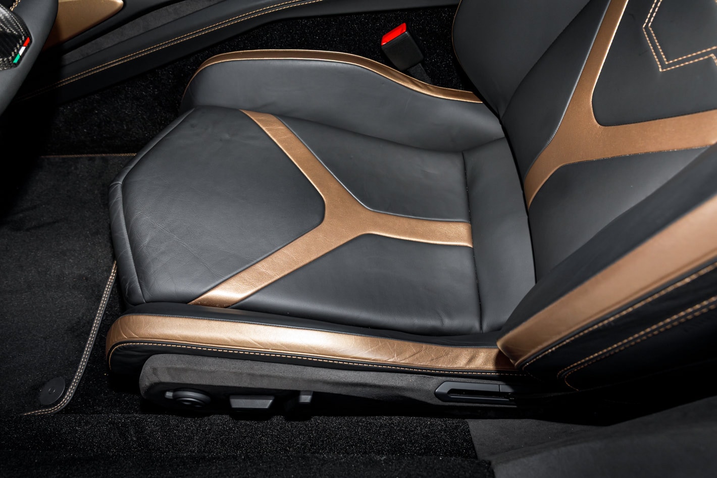 2024 Lamborghini Revuelto Base - Photo 52