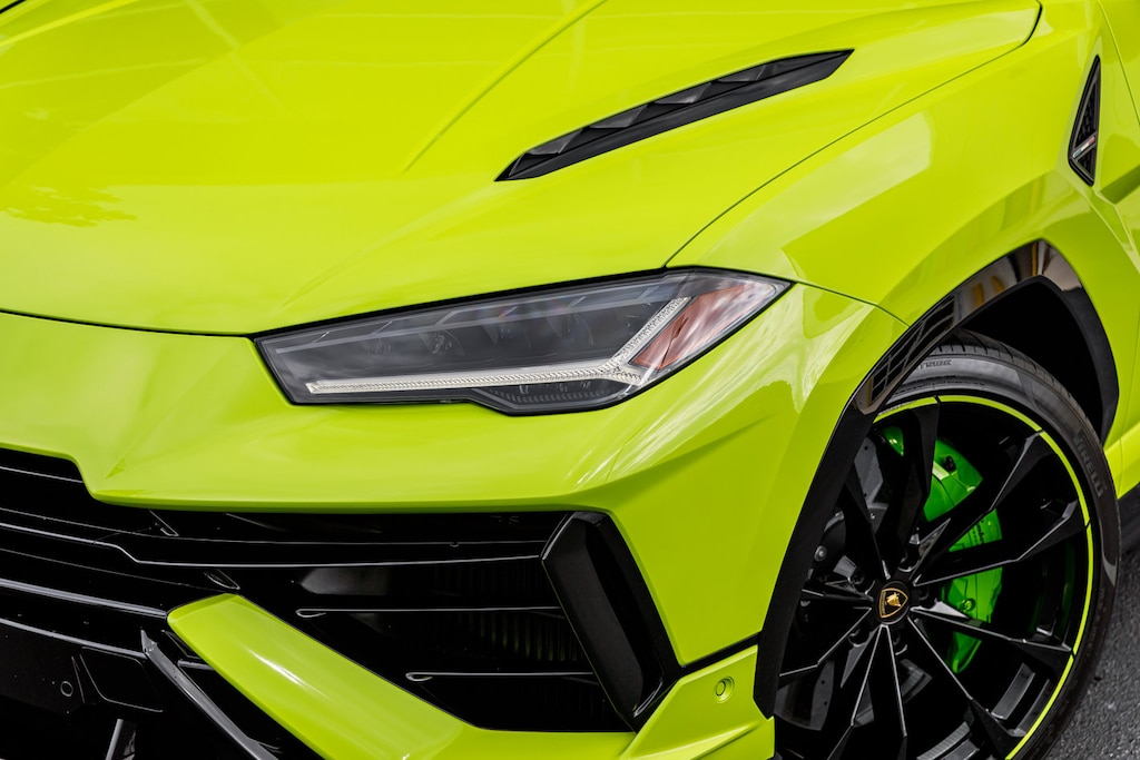 Certified 2023 Lamborghini Urus SUV