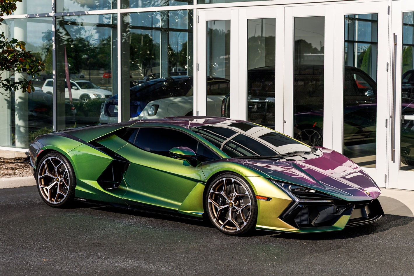 2024 Lamborghini Revuelto Base - Photo 30
