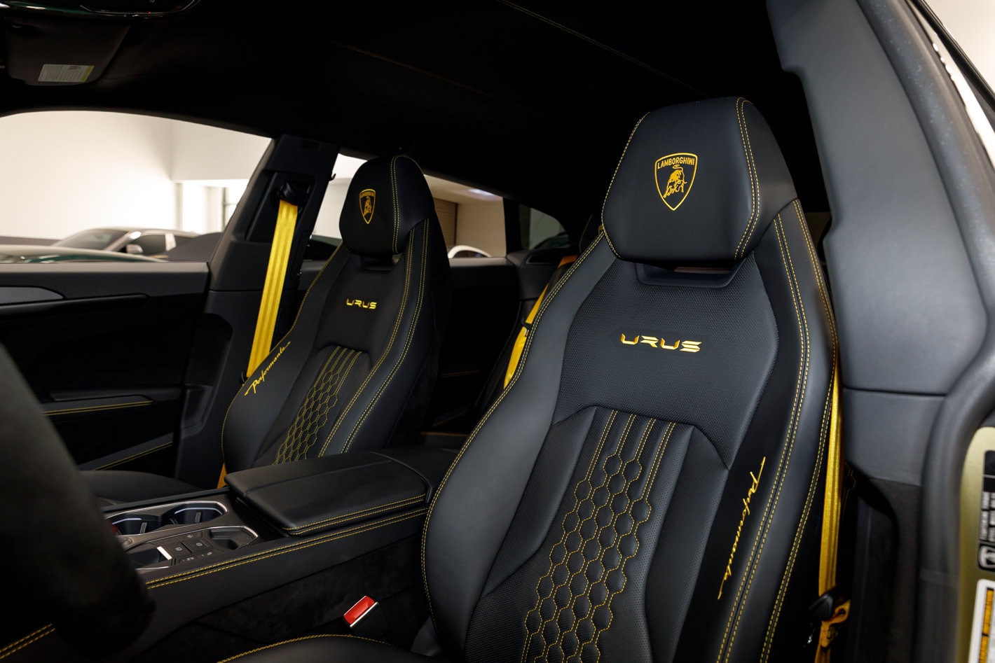 2024 Lamborghini Urus Performante - Photo 49