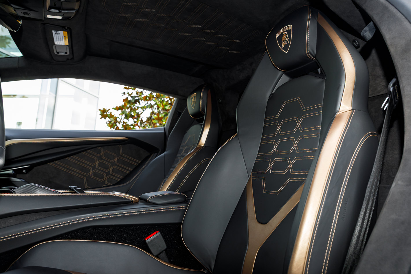 2024 Lamborghini Revuelto Base - Photo 65