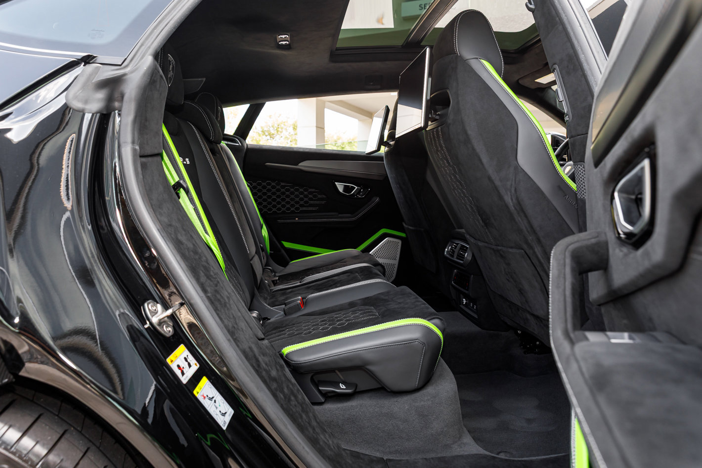 2024 Lamborghini Urus Performante - Photo 42