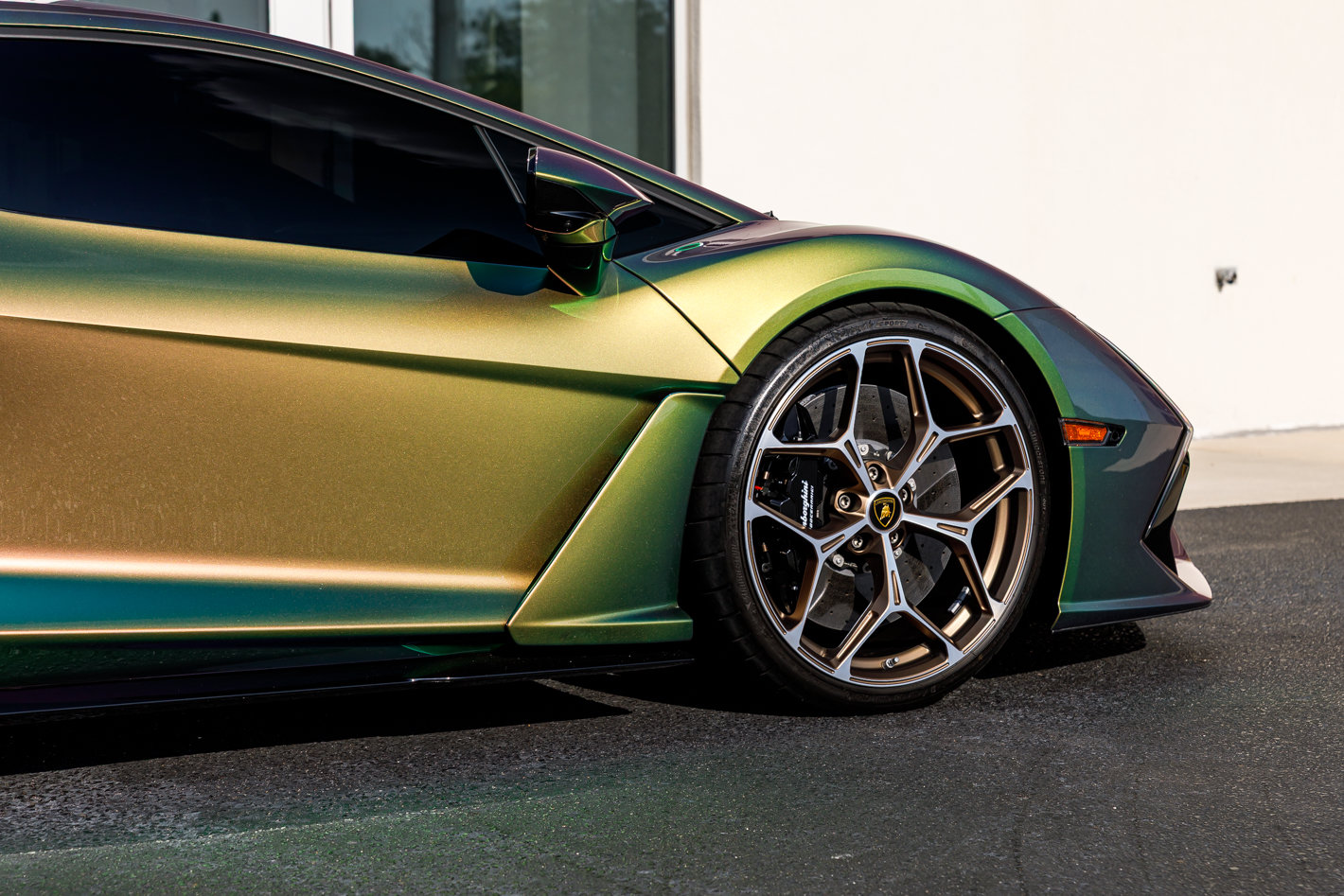 2024 Lamborghini Revuelto Base - Photo 43