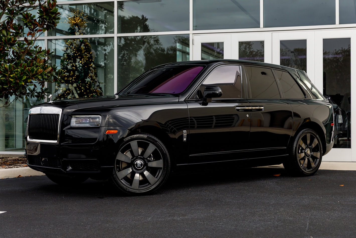 2023 Rolls-Royce Cullinan Base's photo