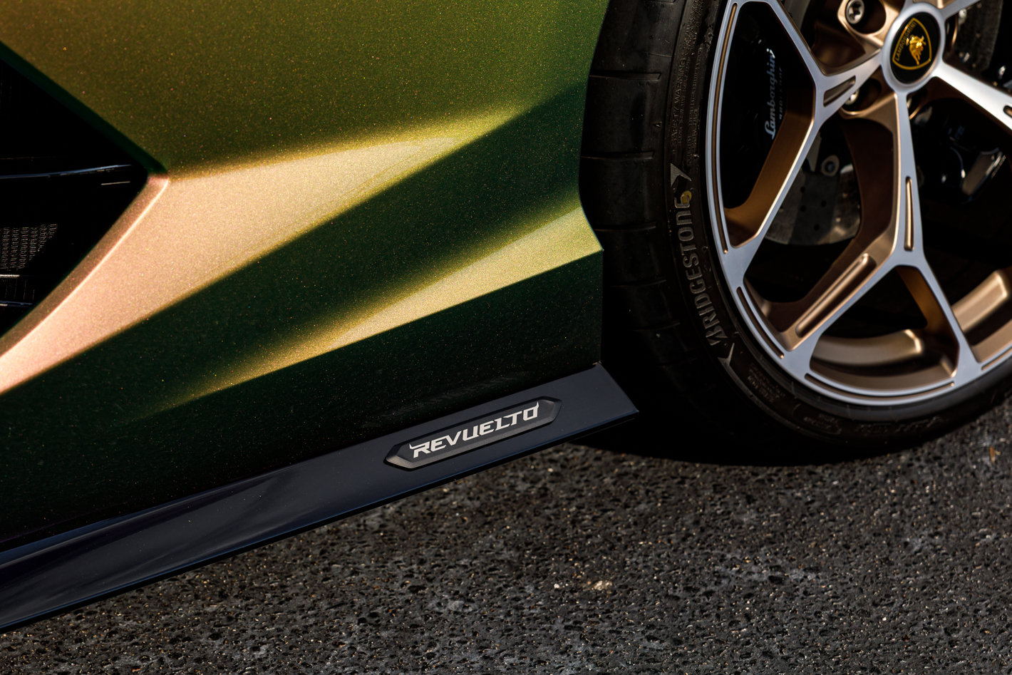 2024 Lamborghini Revuelto Base - Photo 7