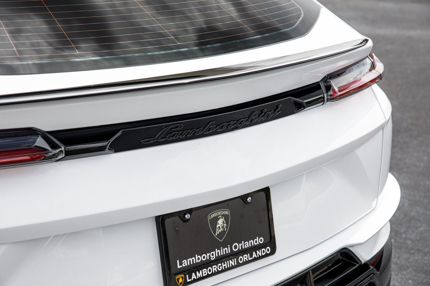 2024 Lamborghini Urus S - Photo 14
