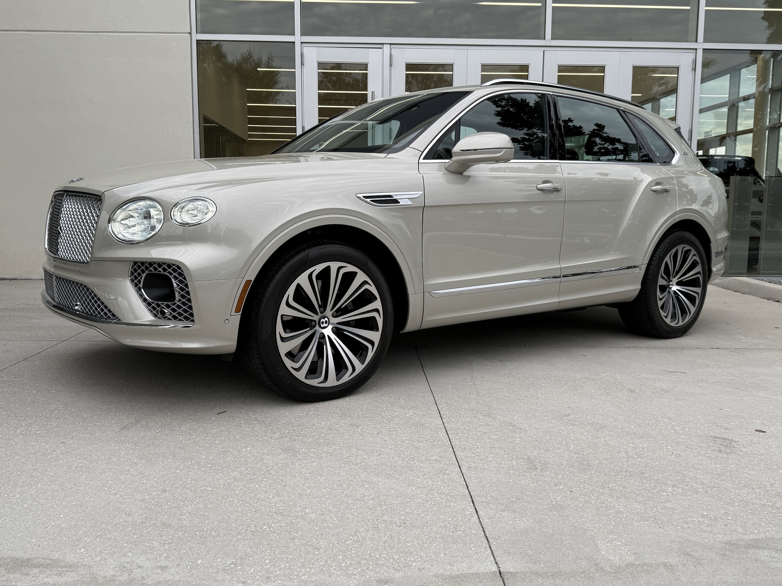 2021 Bentley Bentayga Base