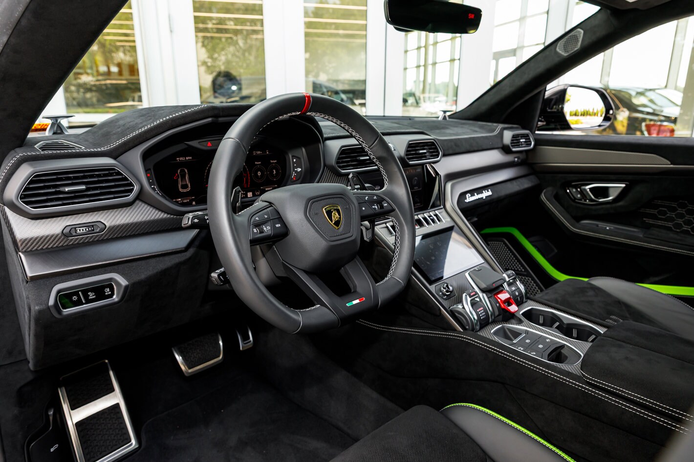 2024 Lamborghini Urus Performante - Photo 35