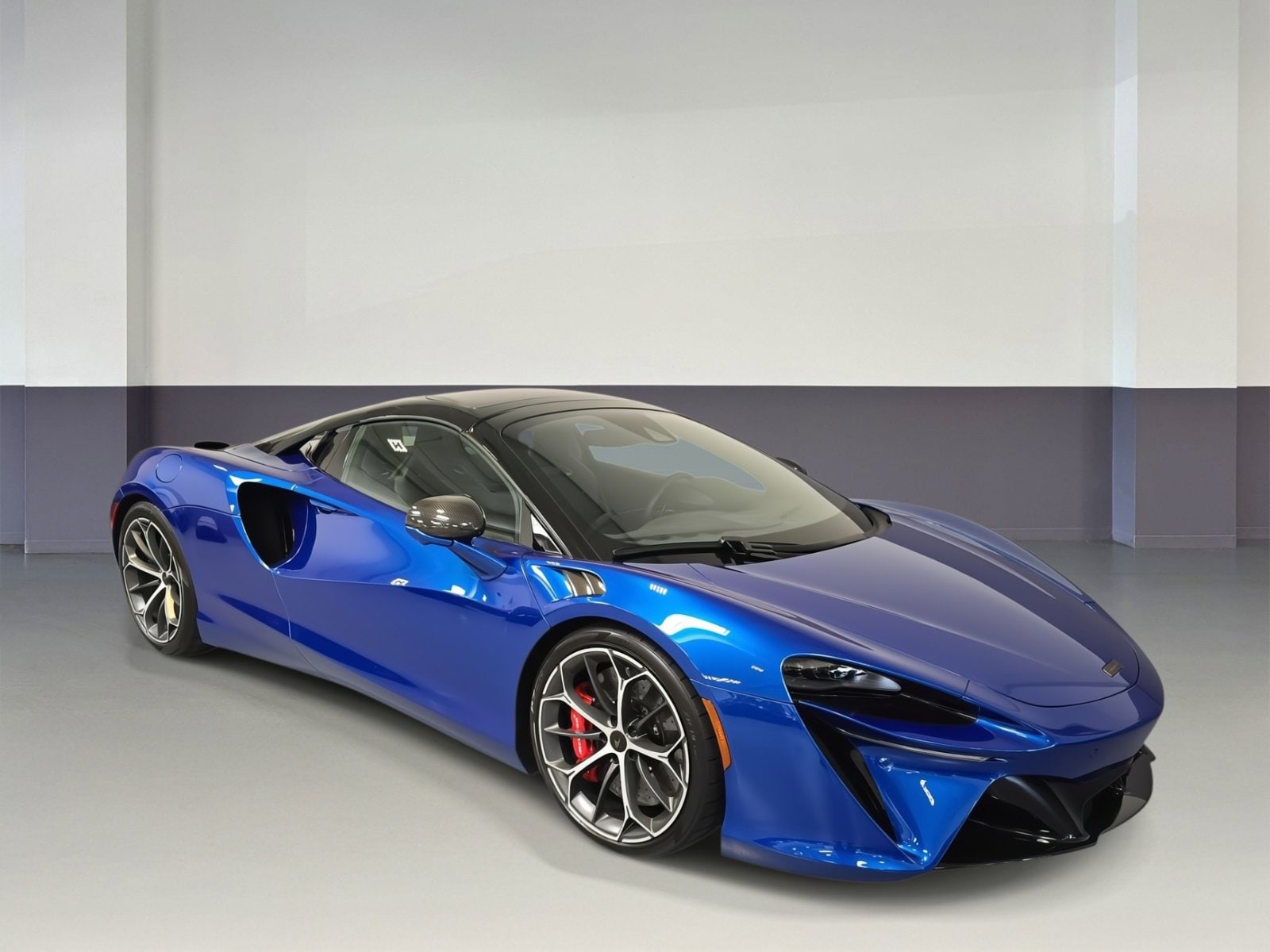 Used 2025 McLaren Artura Performance with VIN SBM16BEA0SW002564 for sale in Orlando, FL