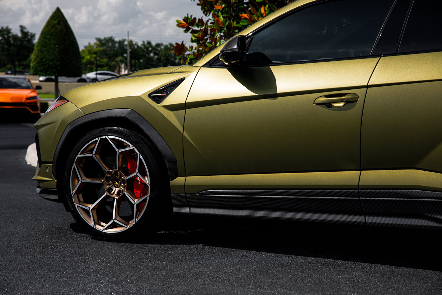 2024 Lamborghini Urus Performante - Photo 11