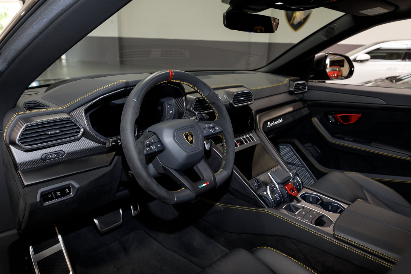 2024 Lamborghini Urus Performante - Photo 43