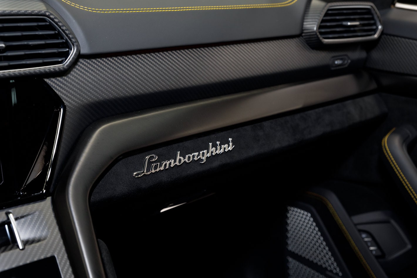 2024 Lamborghini Urus Performante - Photo 56