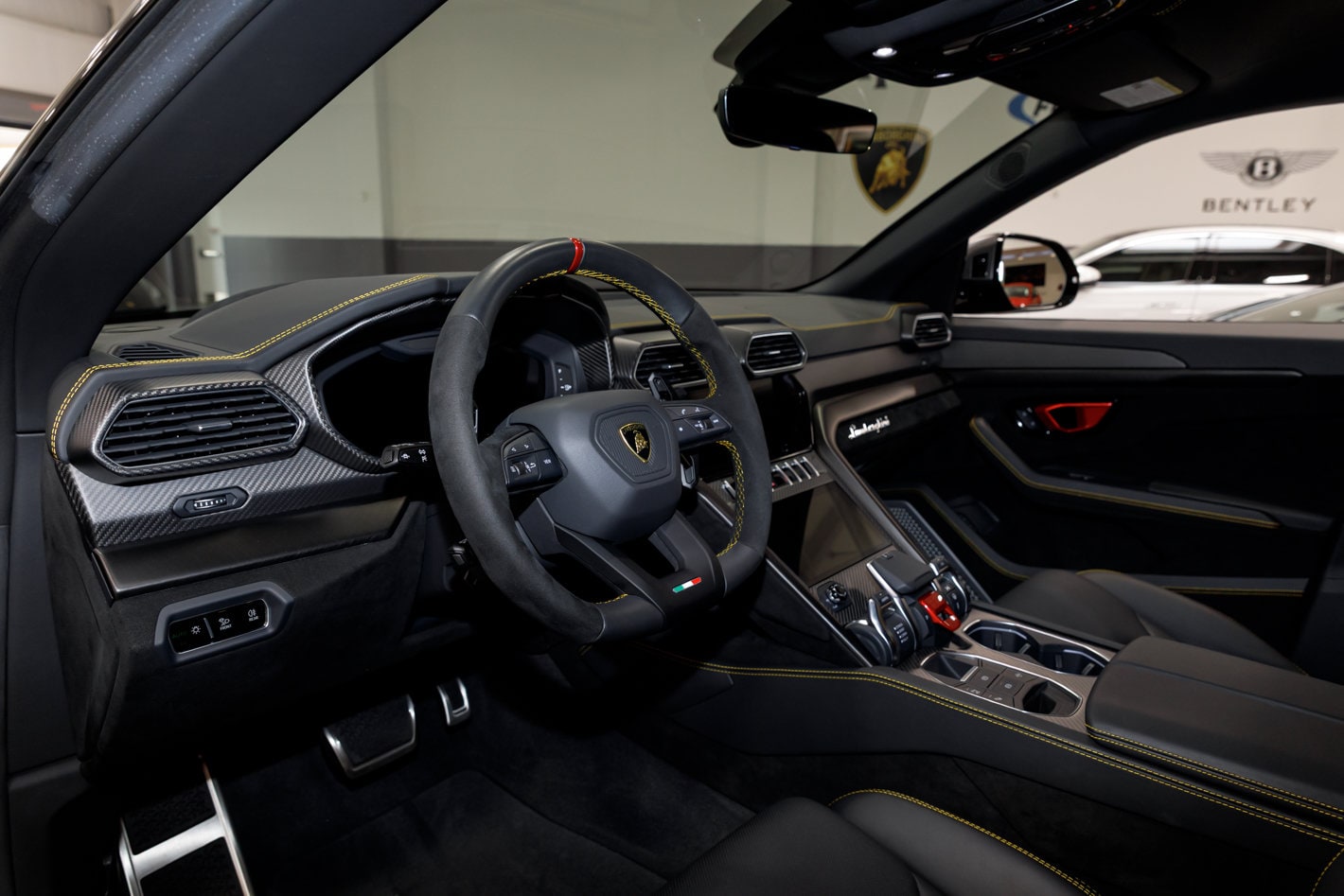 2024 Lamborghini Urus Performante - Photo 51