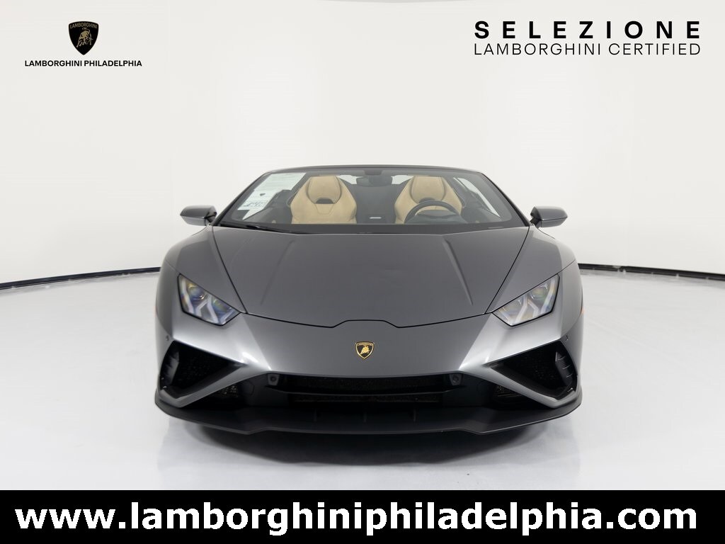 2022 Lamborghini Huracan Evo Spyder RWD photo 3