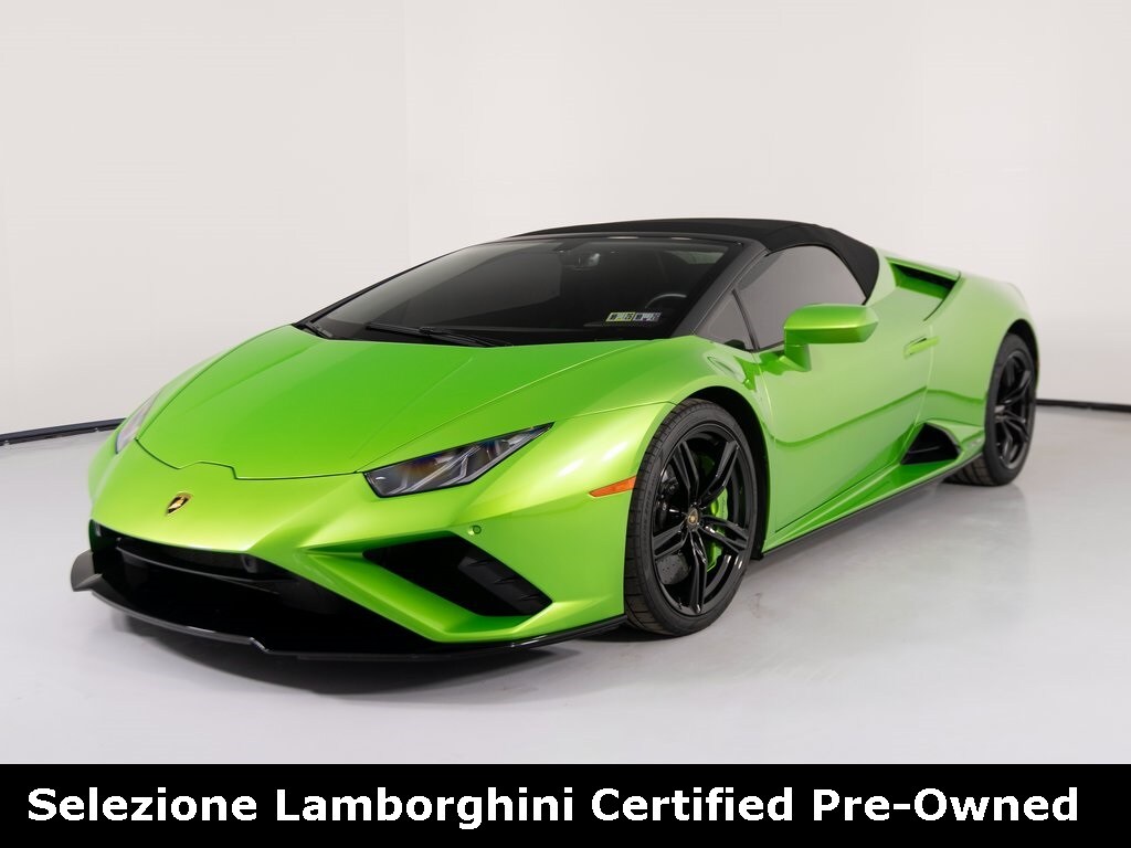 2021 Lamborghini Huracan Evo Base photo 2