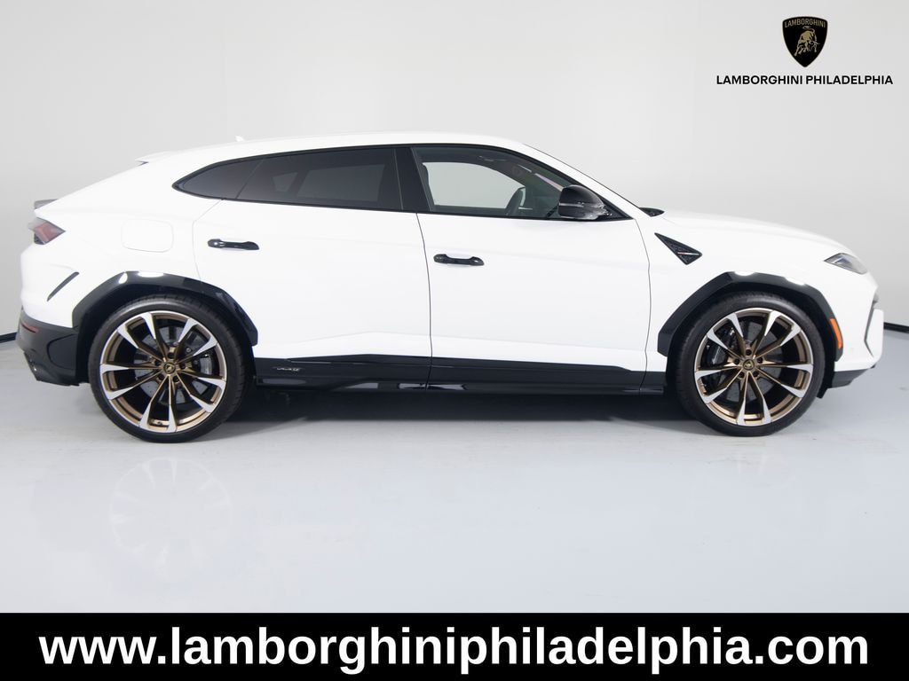 New 2026 Lamborghini Urus SE SUV