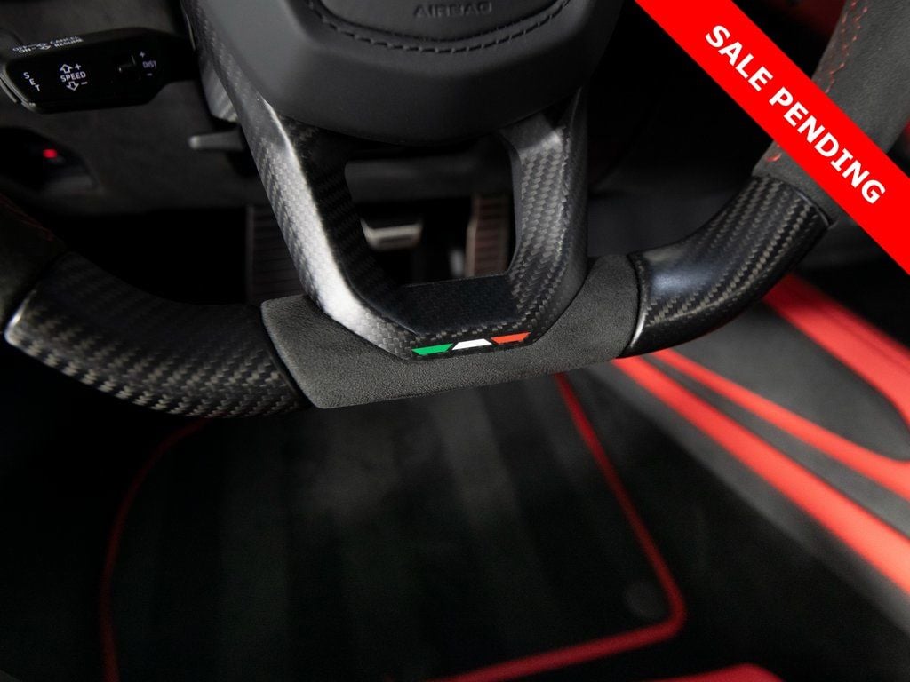 2024 Lamborghini Revuelto Base - Photo 21