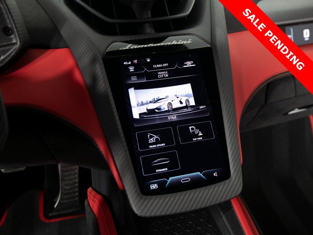 2024 Lamborghini Revuelto Base - Photo 25