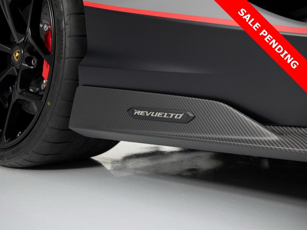 2024 Lamborghini Revuelto Base - Photo 47