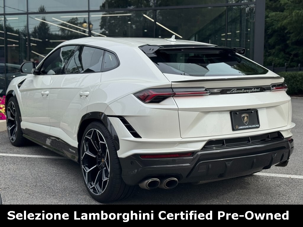2024 Lamborghini Urus Performante photo 4