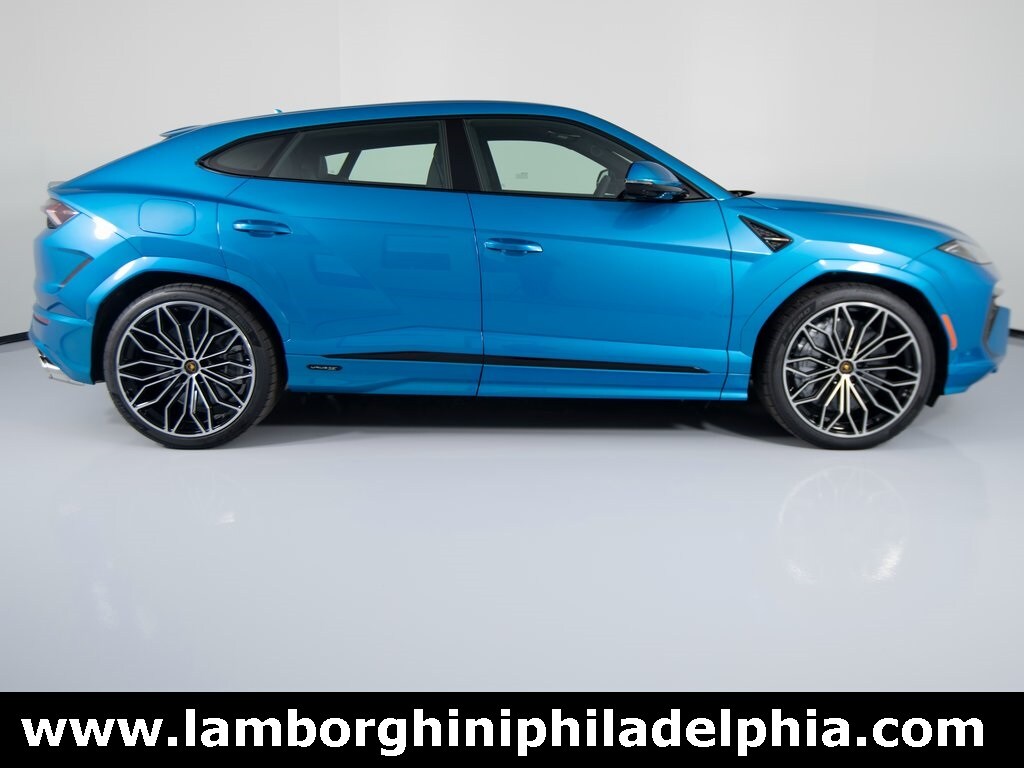 New 2025 Lamborghini Urus SUV