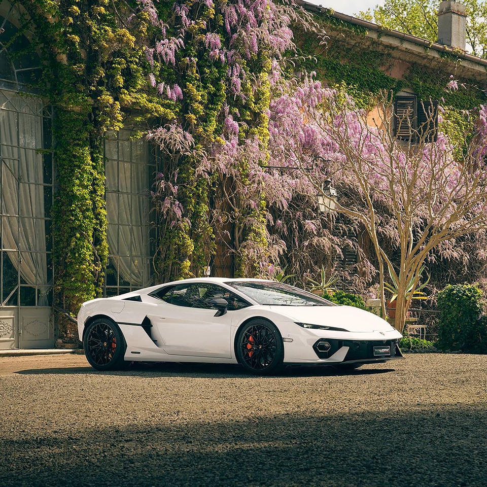 2026-Lamborghini-Temerario-Coupe