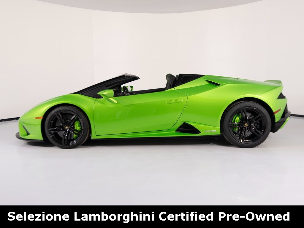 2021 Lamborghini Huracan Evo Base photo 3
