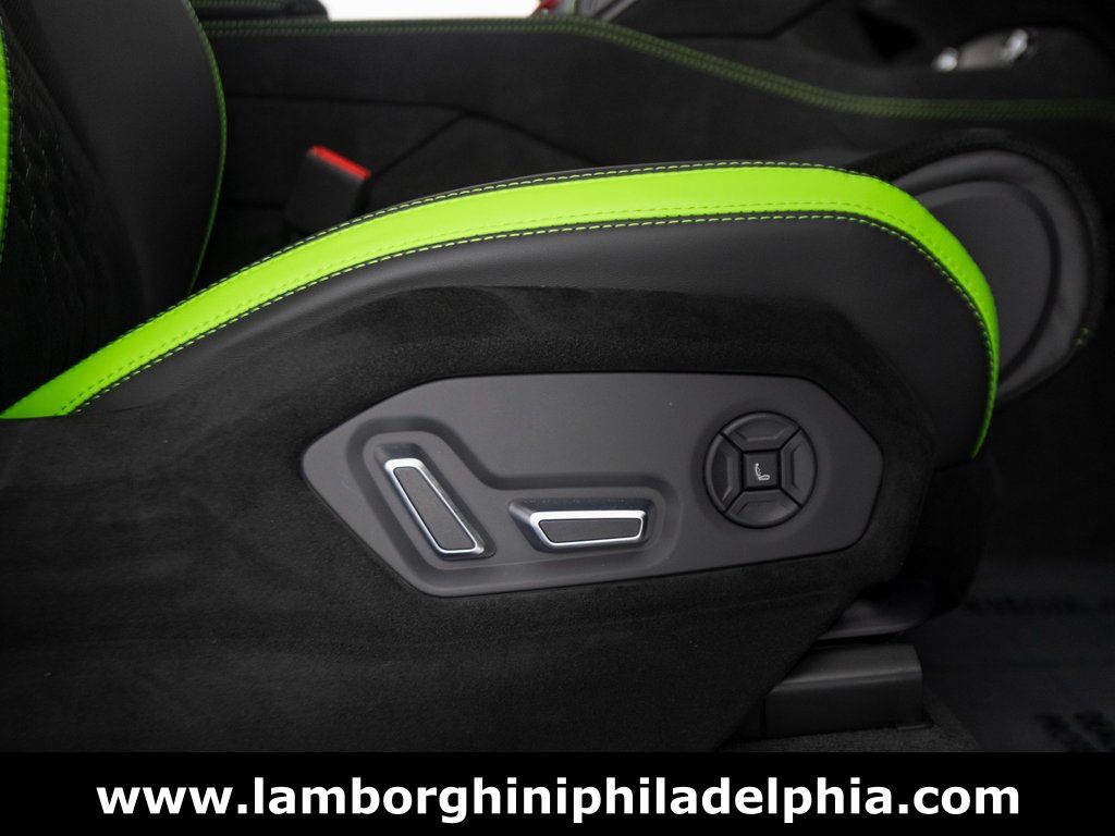 2024 Lamborghini Urus Performante - Photo 39