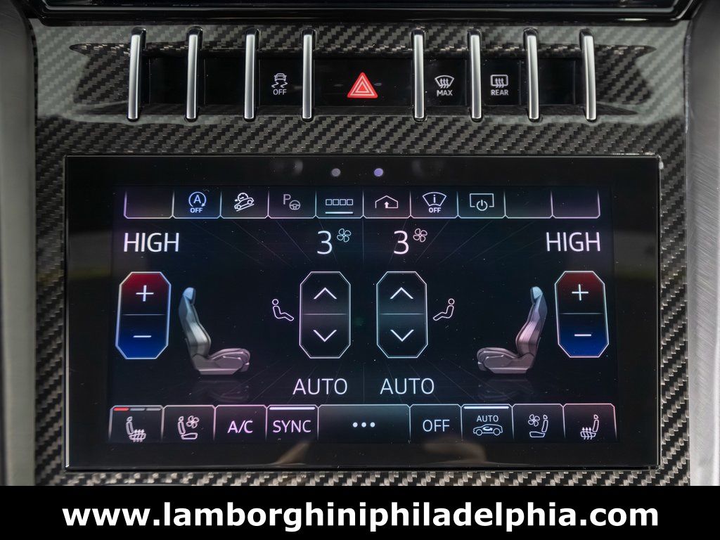 2024 Lamborghini Urus Performante - Photo 24