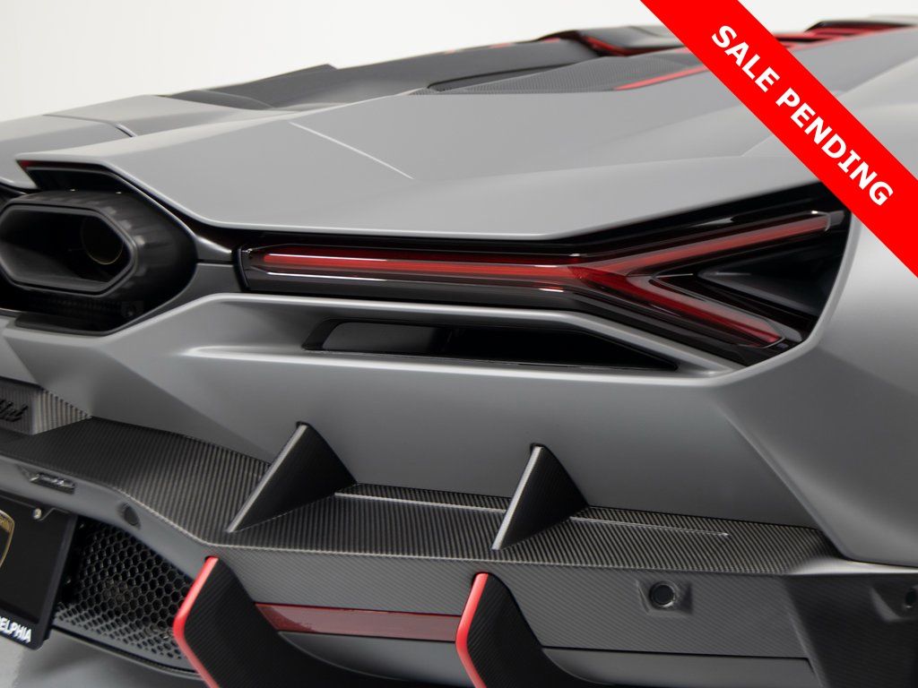 2024 Lamborghini Revuelto Base - Photo 49