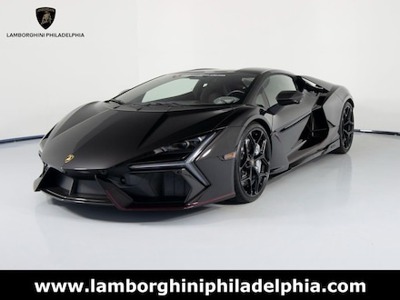 2025 Lamborghini Revuelto Base Coupe