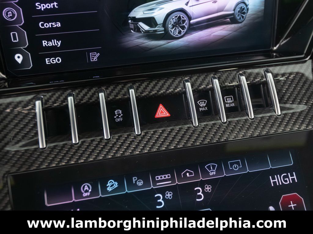 2024 Lamborghini Urus Performante - Photo 23