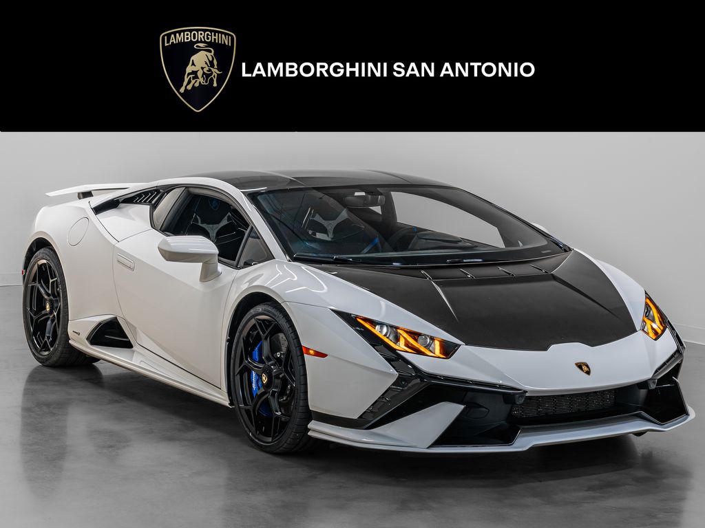 2024 Lamborghini Huracan's photo