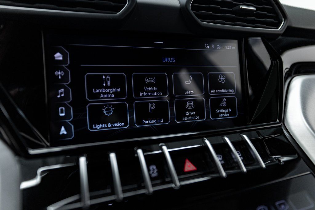 2021 Lamborghini Urus Base - Photo 45