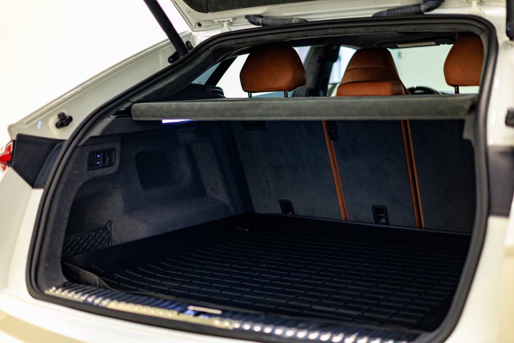 2021 Lamborghini Urus Base - Photo 20