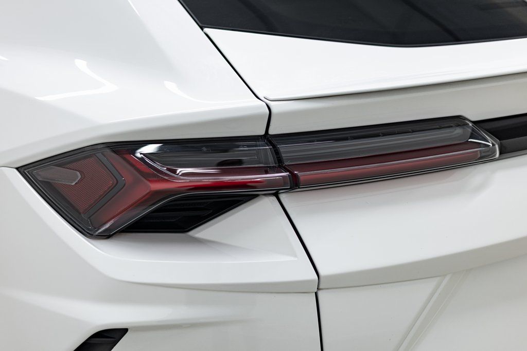 2021 Lamborghini Urus Base - Photo 7