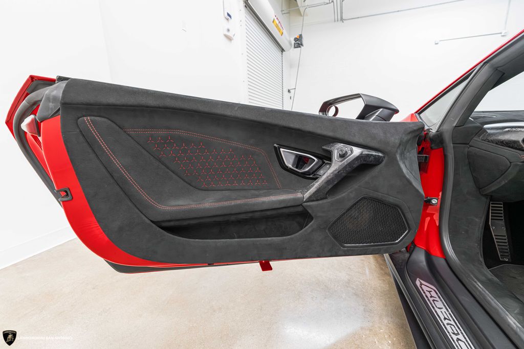 2018 Lamborghini Huracan Performante - Photo 33