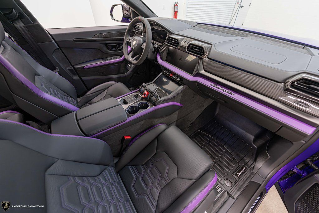 2026 Lamborghini Urus SE - Photo 27