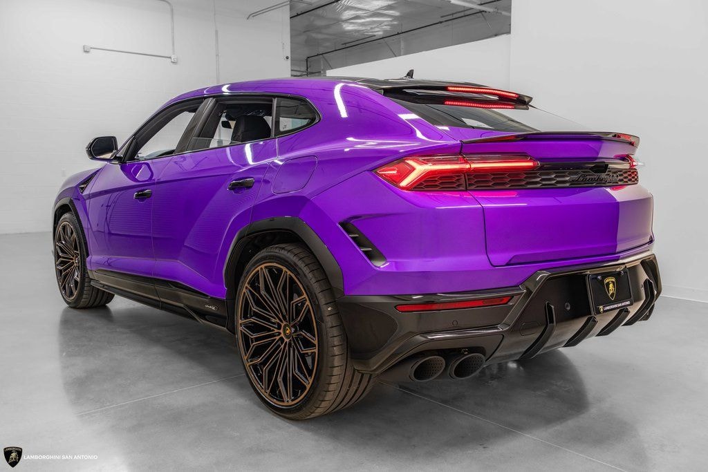 New 2026 Lamborghini Urus SE SUV