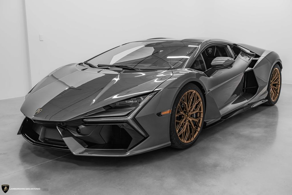 2026 Lamborghini Revuelto Base - Photo 16