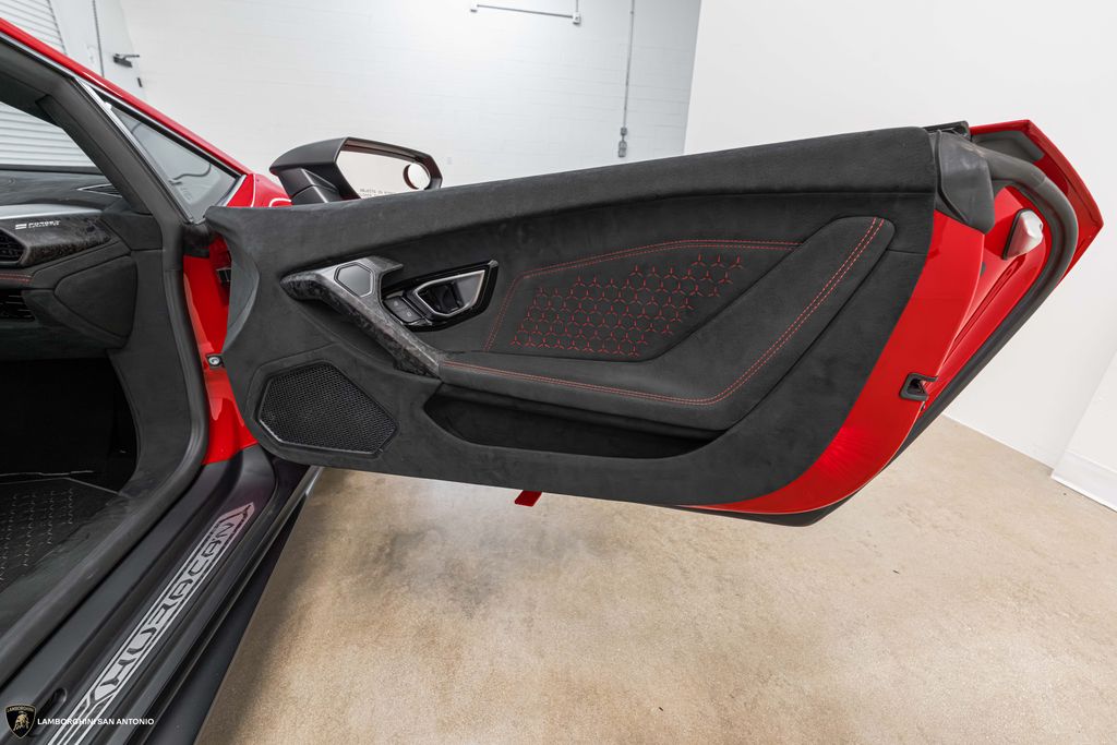 2018 Lamborghini Huracan Performante - Photo 31