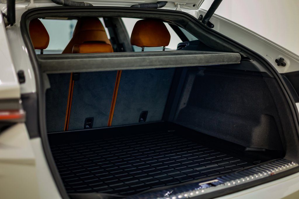 2021 Lamborghini Urus Base - Photo 21