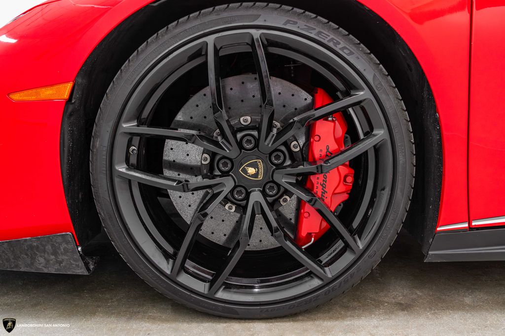 2018 Lamborghini Huracan Performante - Photo 6