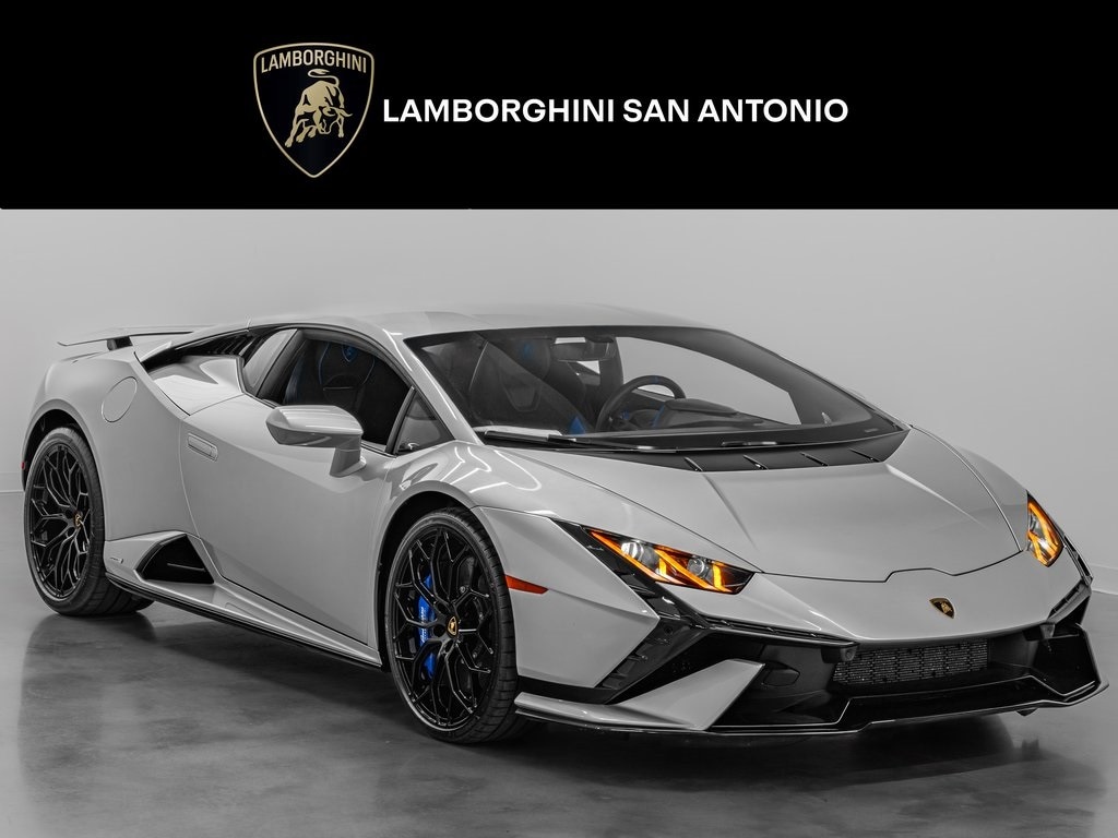 2023 Lamborghini Huracan Tecnica's photo